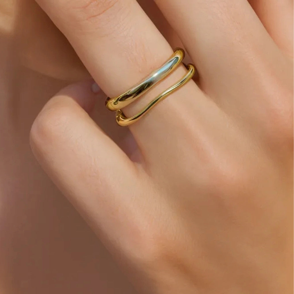 "ALGARVE" WAVY STACKABLE RINGS