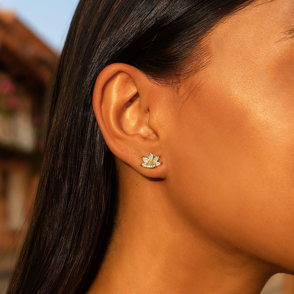 "CARTAGENA" FLATBACK STUD EARRINGS