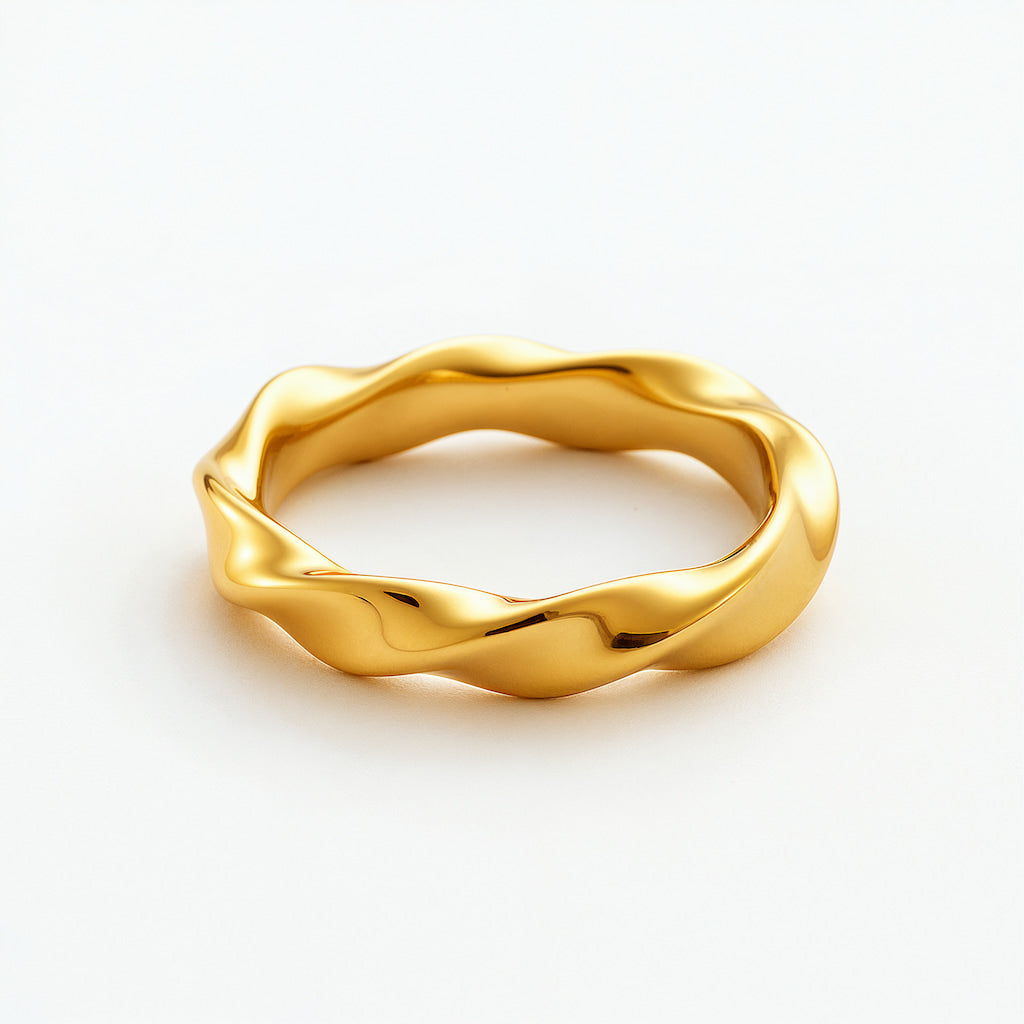"CLEARWATER" TWIST RING