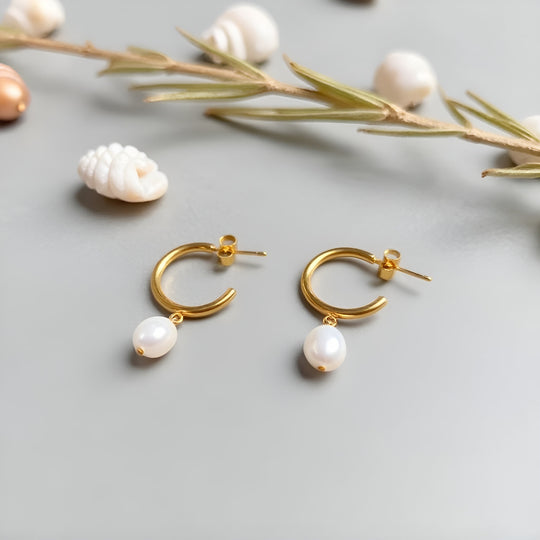 "ANTIGUA" PEARL HOOPS