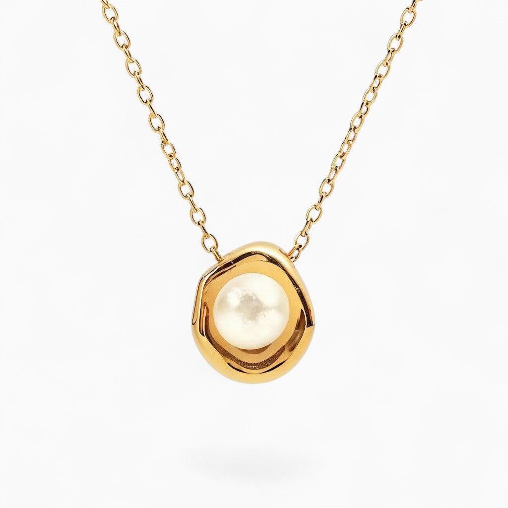 "ST. LUCIA" PEARL PENDANT