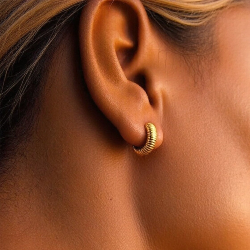 "COMOROS" RIPPLED EARRINGS