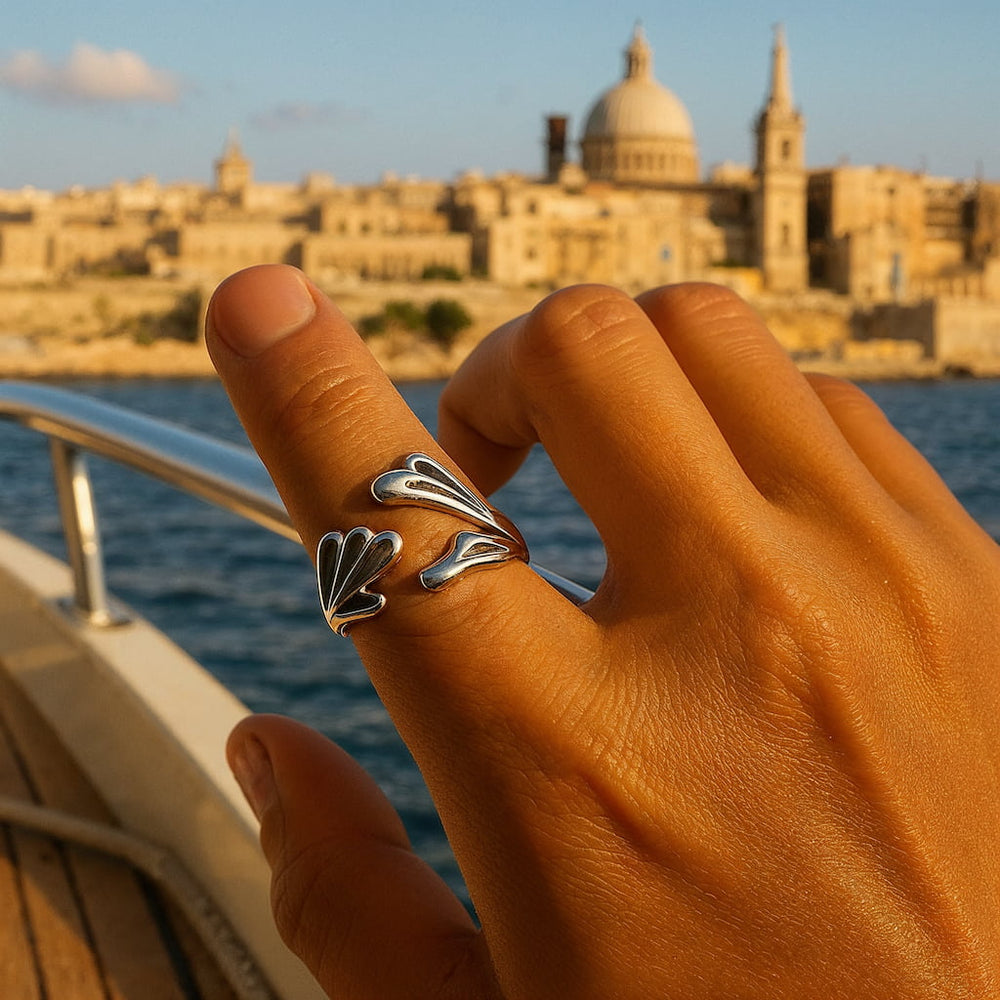 "VALLETTA" CORAL RING