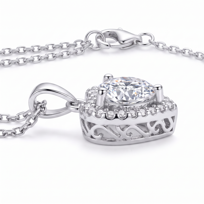 “Helsinki” Moissanite 1ct Heart Halo Necklace — silver
