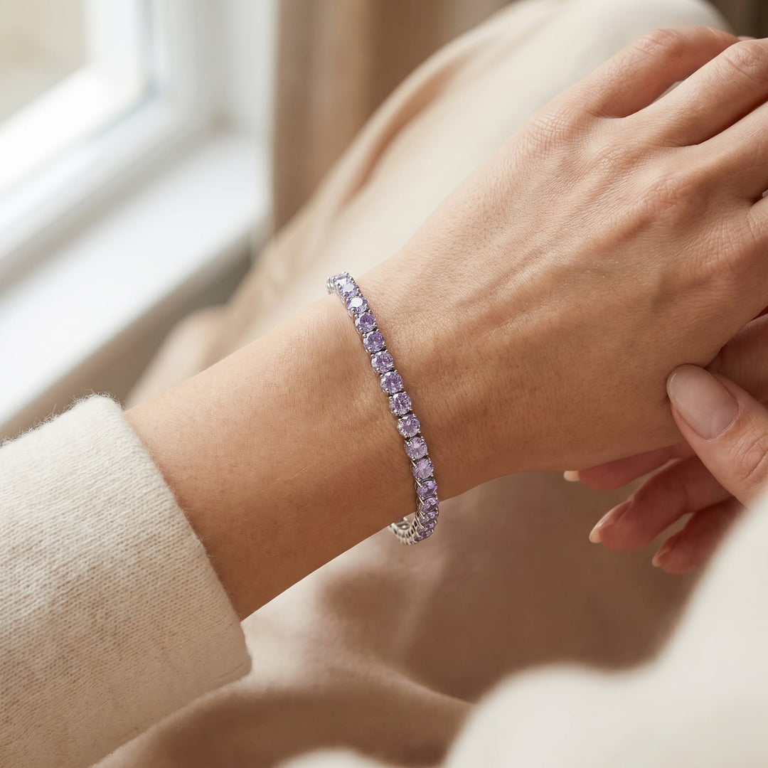 "Miami" Lavender Tennis Bracelet 2.0 silver on wrist
